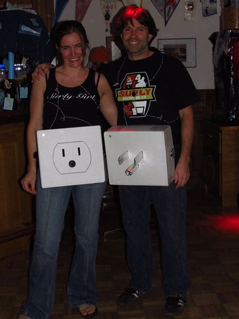 Diy Electric Plug Halloween Couples Costume Big Diy Ideas Funny