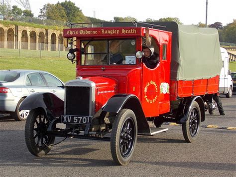 1/50 están en ebay ✓ compara precios y características de productos nuevos y usados detalles de dinky toy. 1928 Morris Commercial 1-ton lorry | London to Brighton ...