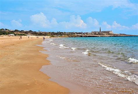 Best Beaches In Sicily Planetware Best Beaches In Sardinia Cefalu