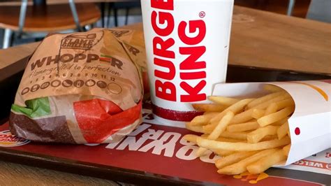 Burger Kings Latest Whopper Commercial Has The Internet In Shambles