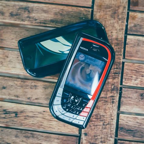 Điện Thoại Nokia 7610 Chiếc Lá Lớn Di Động Chính Hãng