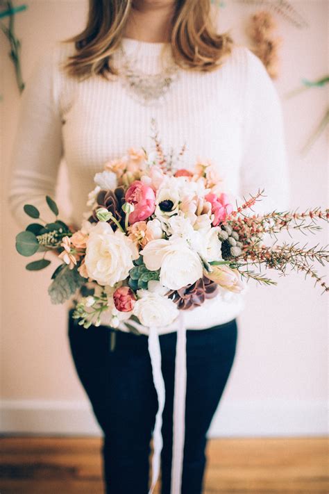 Homemade bridal bouquets wedding flowerset. DIY hand-tied bouquet | Diy wedding bouquet, Hand tied ...