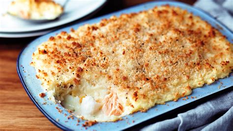 Fish Pie With A Cheesy Crumble Topping Recipes Genius Gluten Free