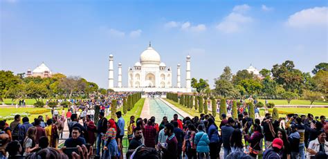 Tips When Visiting The Taj Mahal In The Worlds Jungle