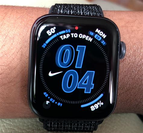 Have You Seen This Weird Nike Apple Watch Bug That Moves Digits Around