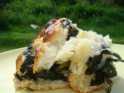 Spinach And Feta Bread Done South African Style Over A Bbq Fire Recipes Spinach And Feta