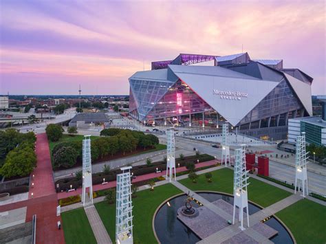 Akan tetapi, tribun stadion san siro takkan dibuka semuanya saat atalanta menggelar laga kandang liga champions di sana. Mercedes-Benz Stadium - Mercedes Benz Stadium