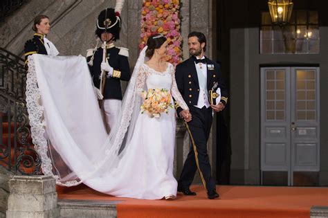 A wedding dress could go a thousand different ways, and the world still has just under a week of waiting to glimpse kate's chosen style. The 34 Most Iconic Royal Wedding Gowns Of The Last Century ...