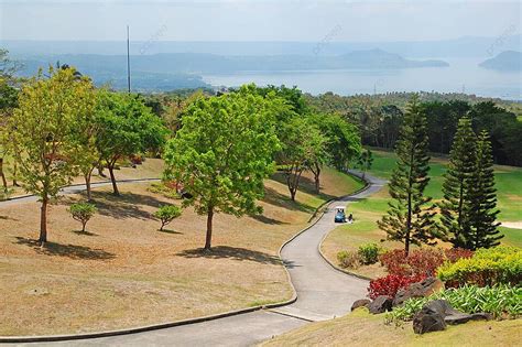 Golfing At Tagaytay Highlands In Cavite Philippines Tagaytay Green Asia