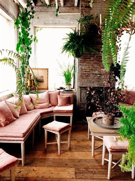 10 Wonderful Rooms With Urban Jungle | Home Design And Interior