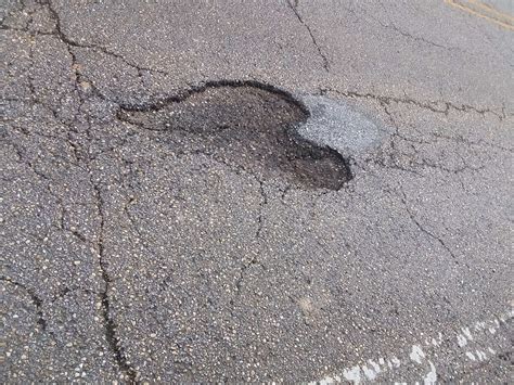 Perfect Heart Shaped Pothole In Alabama Mildlyinteresting