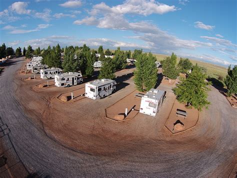 Stay Near A Cool Crater At Meteor Crater Rv Park Good Sam