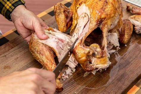 how to carve a turkey