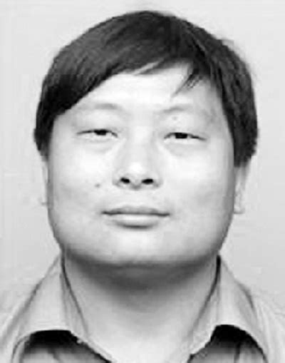 The site owner hides the web page description. 中组部命名表彰防汛抗洪救灾先进基层党组织及党员(组图)-搜狐新闻