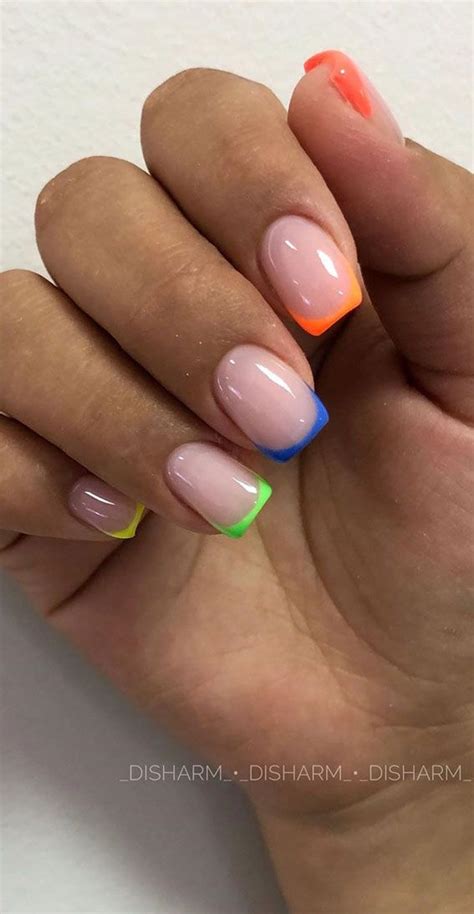 Cute Short French Tip Acrylic Nails With Design Nataliehe