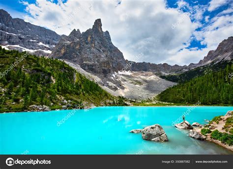 Beautiful Lake Sorapis Lago Sorapis Dolomites Popular Travel