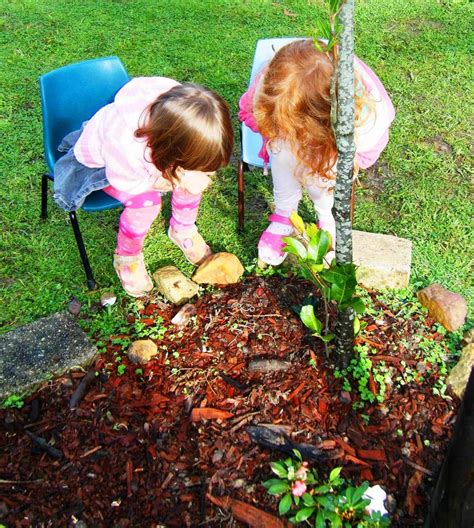 Let The Children Play Creating Worm Farms