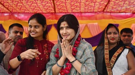 mainpuri lok sabha bypoll dimple yadav strikes a chord with village women on campaign trail