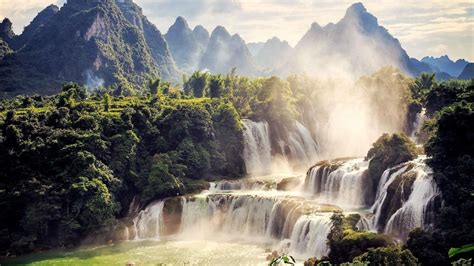 10 Most Beautiful Waterfalls In The World