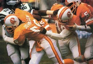 San francisco 49ers seattle seahawks tampa bay buccaneers tennessee titans washington football team. 10 Longest Losing Streaks in the NFL | Largest.org
