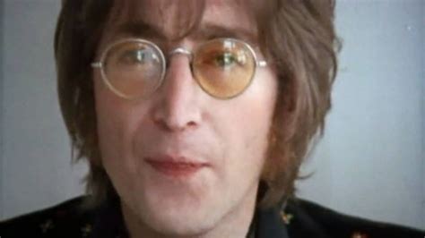 One of the greatest artists of all time. Imagine.1988 (John Lennon) yonny film..avi - YouTube