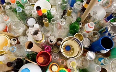 Para aprovechar nuestro tiempo en casa, reciclando botellas, galones y cualquier envase de plástico y pintura, una actividad para pequeños y grandes. listado-de-algunas-cosas-que-puedes-reciclar-en-tu-casa ...