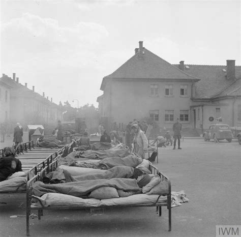 The Liberation Of Bergen Belsen Concentration Camp April 1945 Bu 4844