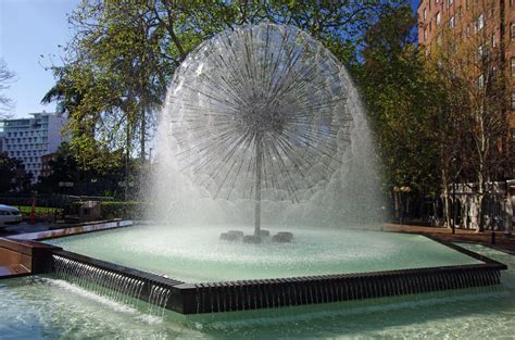 9 Of The Most Beautifully Abstract Fountains Around The World