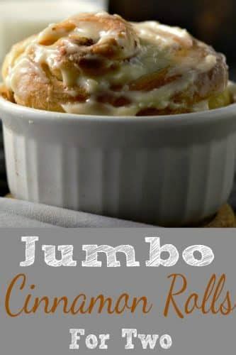 Best Ever Jumbo Cinnamon Rolls Zona Cooks