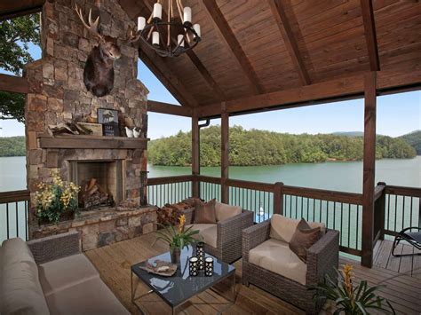 20 Incredible Deck Design Ideas Boasting Breathtaking Views Rustic