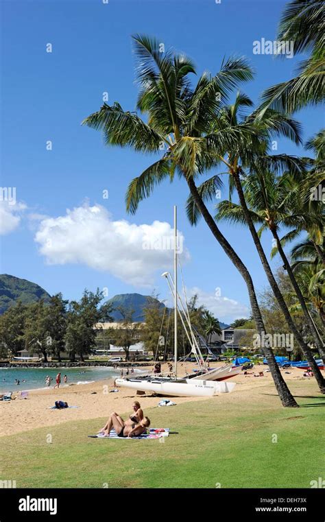 Kalapaki Beach At Marriott Kauai Hawaii Nawilwili Bay Stock Photo Alamy