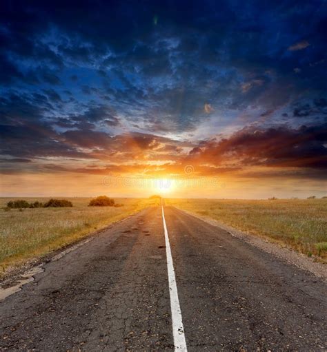 Countryside Road On Sunset Stock Photo Image Of Blur 22510564
