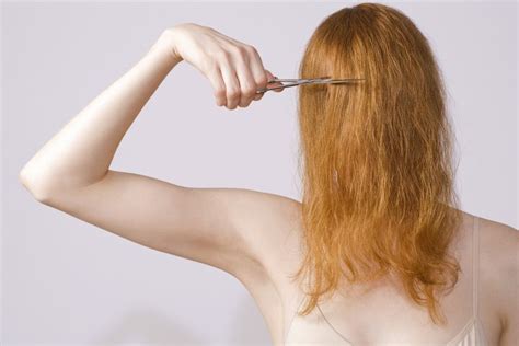 What are the best cutting techniques to follow? How to Cut Your Own Hair Layered in a V-Shape | LEAFtv