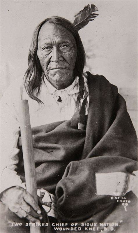 35 Beautiful Portrait Photos Of Native Americans From The Late 19th And Early 20th Centuries