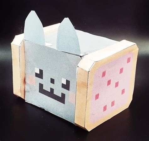 Pixel Papercraft Nyan Cat