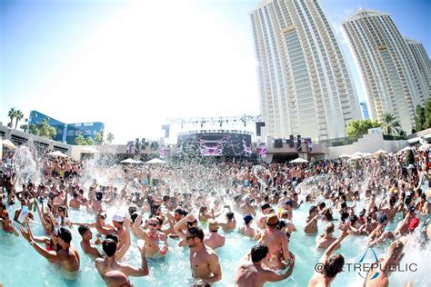 The Hottest Pool Parties In Las Vegas Huffpost