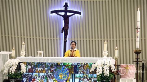 Persembahan kolekte bisa ditransfer ke: Berita Nasional: Live Gereja Katolik Katedral Jakarta ...