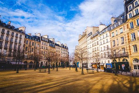 Place Dauphine Escape The Hustle Of The City