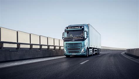 Volvo Trucks Goes Electric Ook Voor Zware Vrachtwagens Derma Trucks