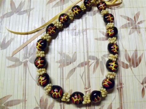Kukui Nut Bead Lei Beaded Necklace Heliconia Flower Beads