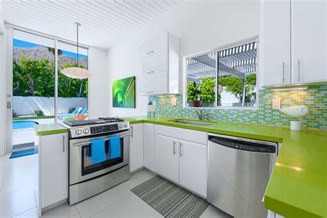 Las Palmas Oasis Modern Kitchen Los Angeles By H3k Design