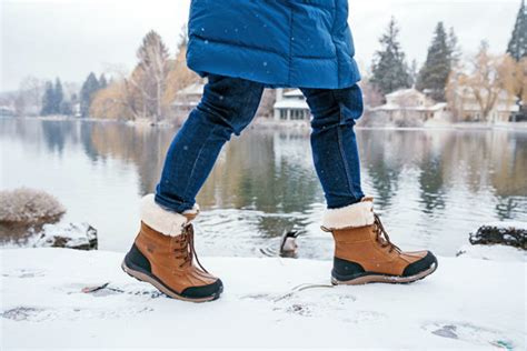 5 Best Footwear For Snow And Ice 2024 The Frisky