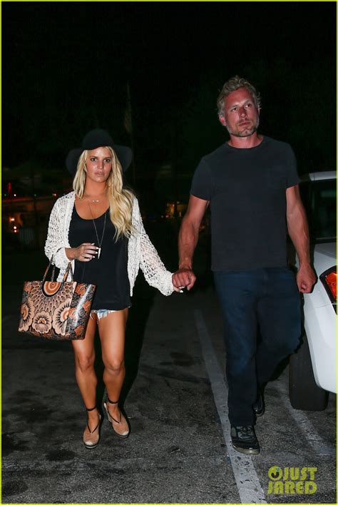 Jessica Simpson Gets Back Into Her Daisy Dukes Photo Eric