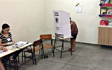 Confira Fotos Da Votação Nas Eleições Municipais No Amazonas Fotos Em Eleições 2016 No