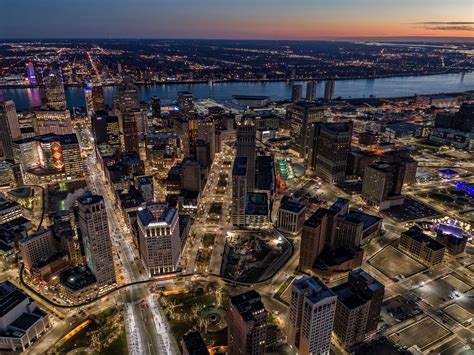 Aerial Drone Photo And Video — Stylish Detroit