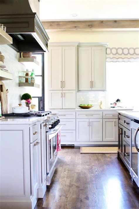 Galley kitchens certainly aren't for. Kitchen Countertops Ideas & Home Decor | Curls & Cashmere