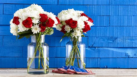 Patriotic roses 4th of july cemetery grave flowers tombstone saddle memorial day. 4th of July Inspiration - The Fresh Market