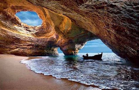 Algarve Caves Benagil Portugal Seyahat Edilecek Yerler Portekiz Sörf