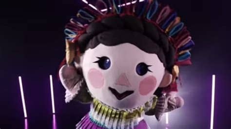 Hasta ahora, los investigadores piensan que se trata de paty cantú, denisse de belanova, becky g, sofía reyes o greicy. Lele emana ternura para ¿Quién es la Máscara? 2020 y ...