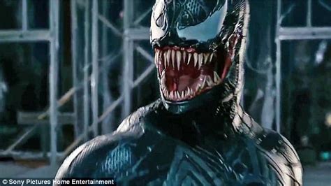 Tom Hardy Shows Off Muscles On Venom Set In Atlanta